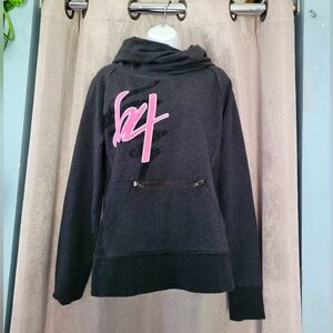 ⭐️Joshua Perets Sweater⭐️